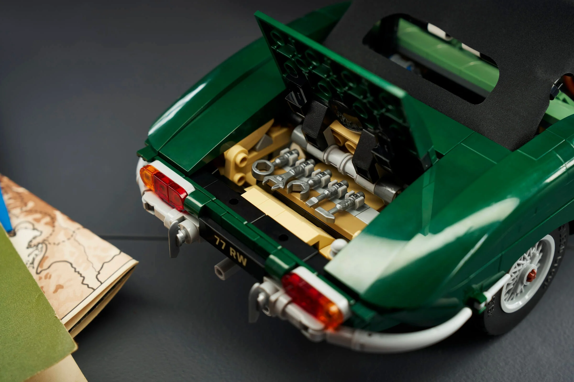 LEGO 11381