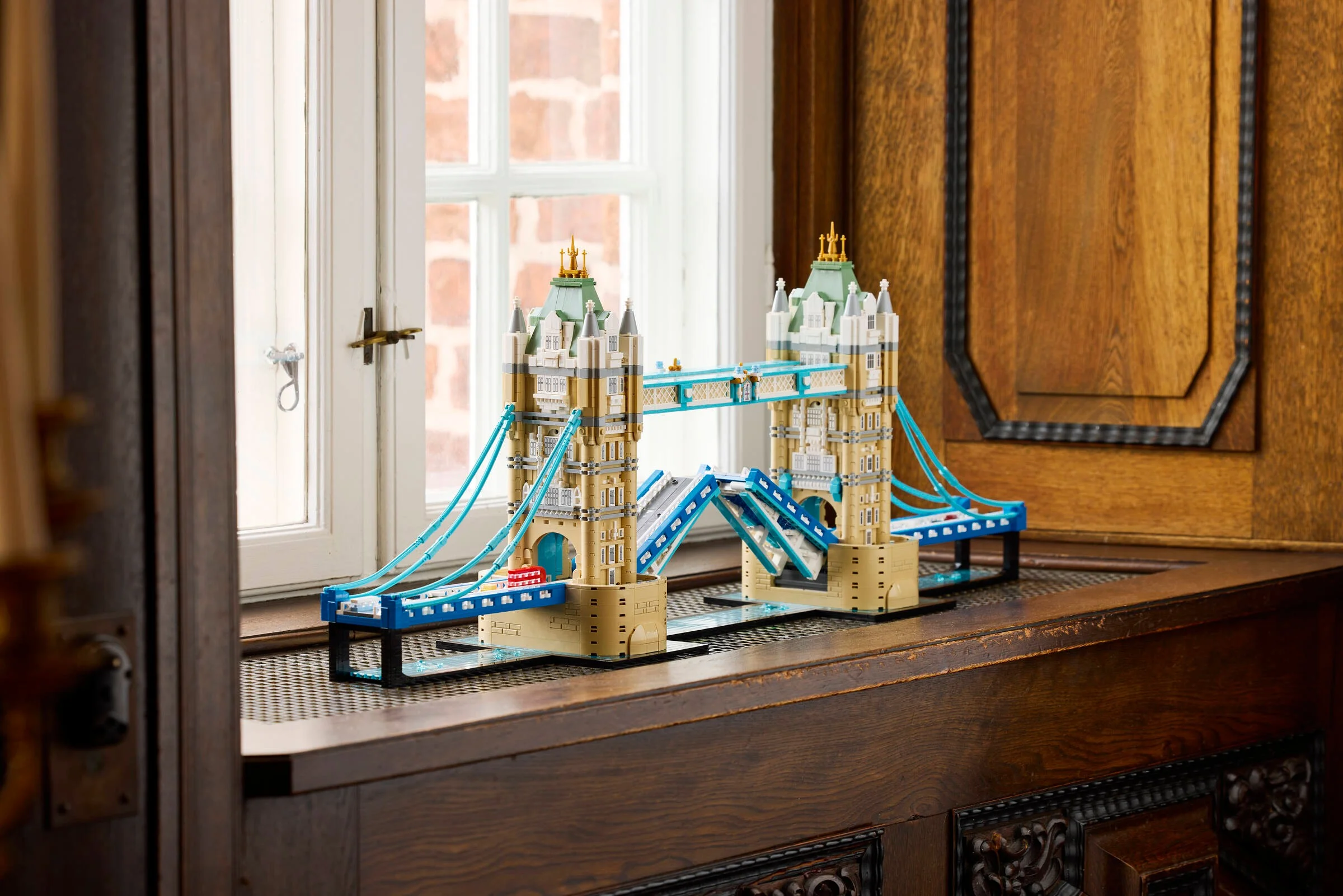 LEGO 21067
