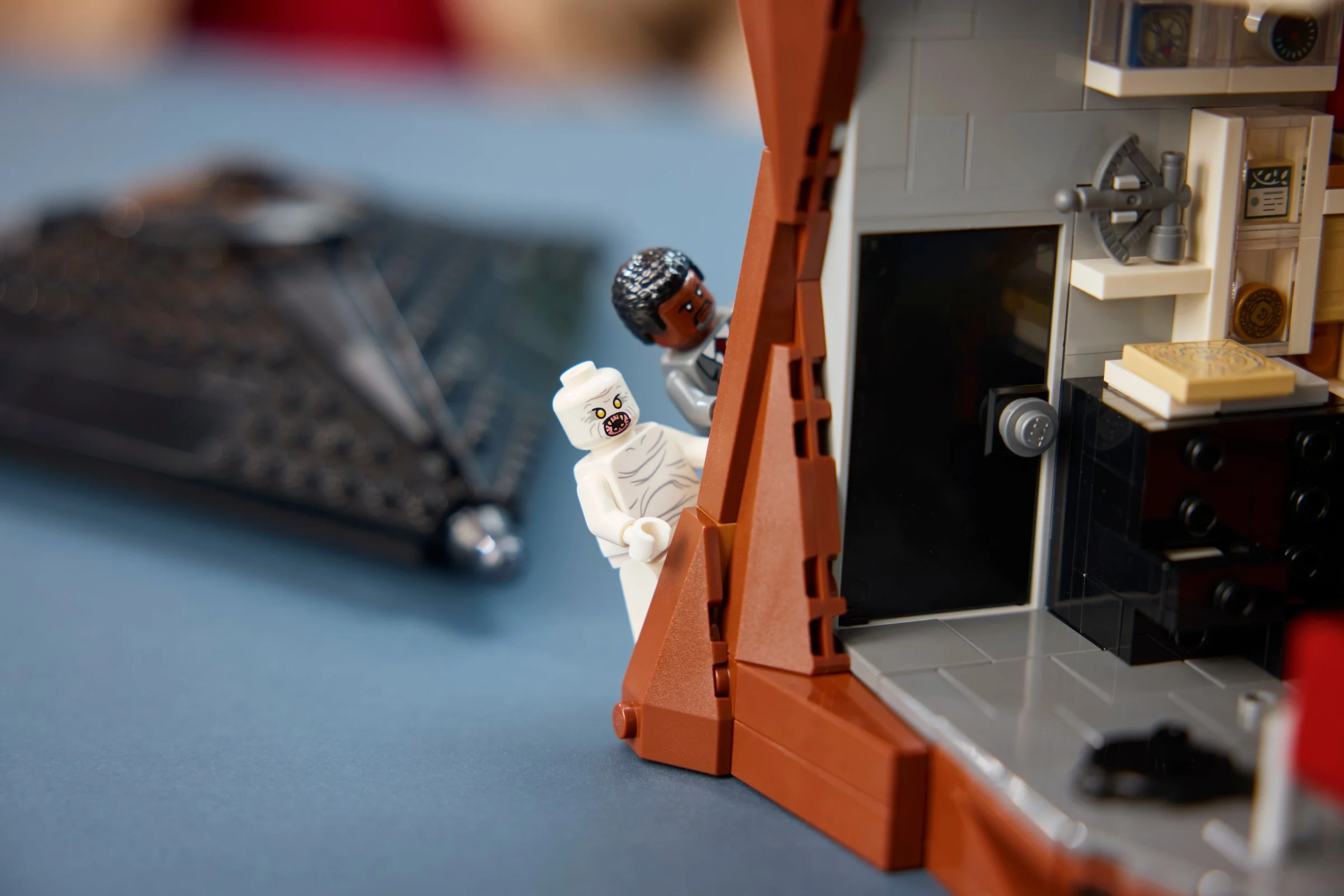 LEGO 21369