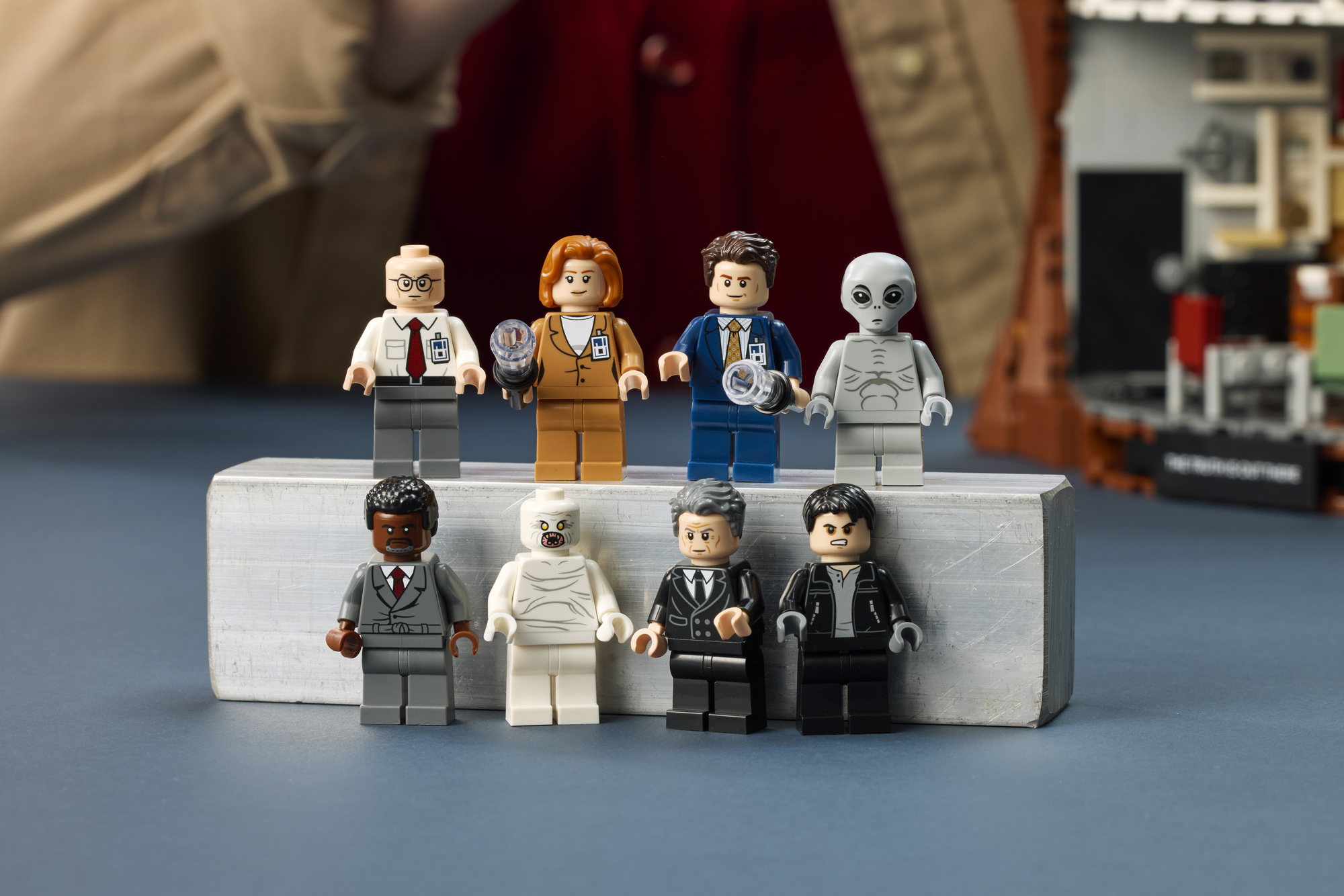 LEGO lansează oficial setul 21369 The X-Files: Detalii complete despre noul model LEGO Ideas