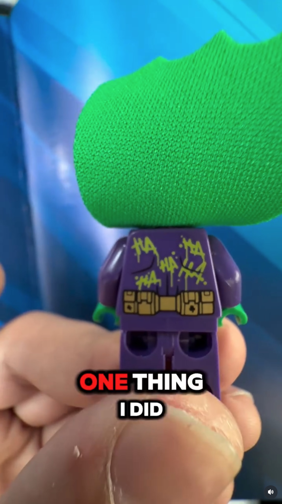 LEGO Batman Adventures in Gotham City se lansează cu o minifigurină exclusivă Jokerized Batman