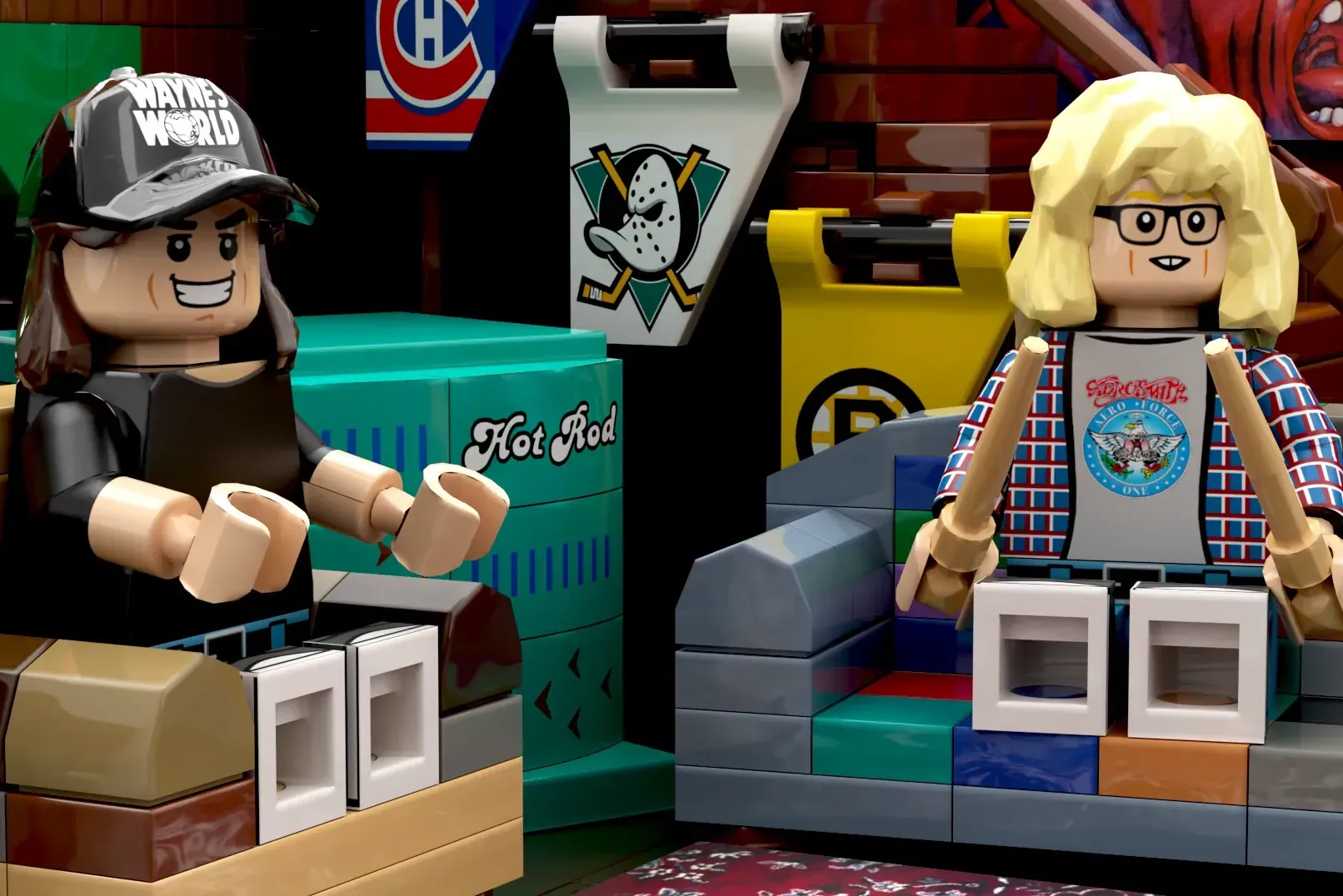 Noi proiecte fan-made ating pragul de 10.000 de voturi: Wayne’s World și un hangar aviatic spectaculos intră în etapa de review LEGO Ideas