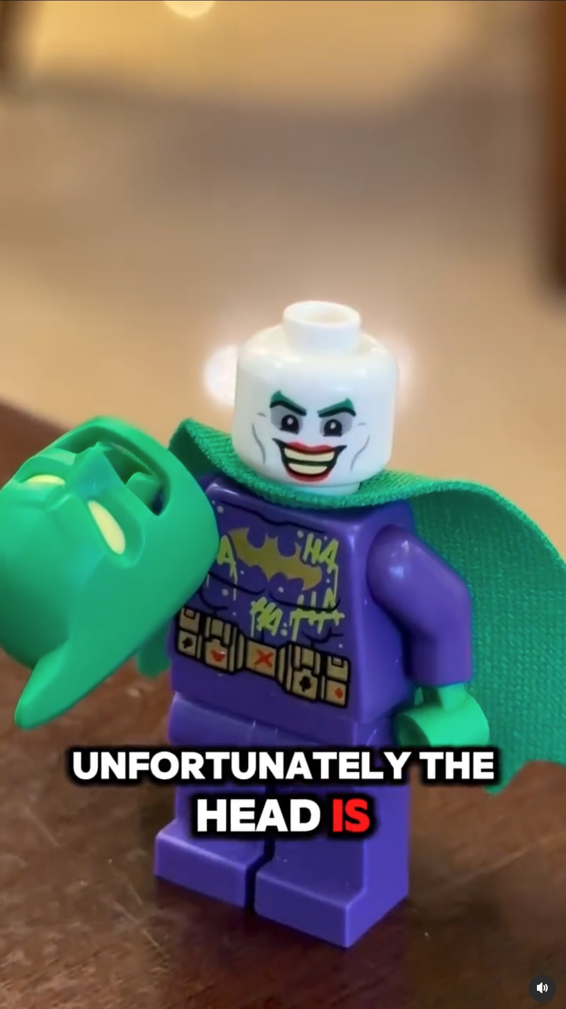 LEGO Batman Adventures in Gotham City se lansează cu o minifigurină exclusivă Jokerized Batman