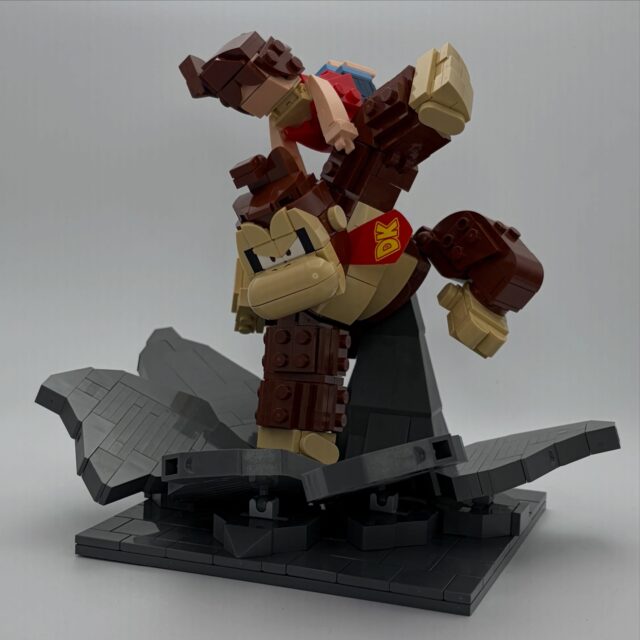 O capodoperă a fanilor: Donkey Kong și Pauline prind viață într-o construcție LEGO spectaculoasă