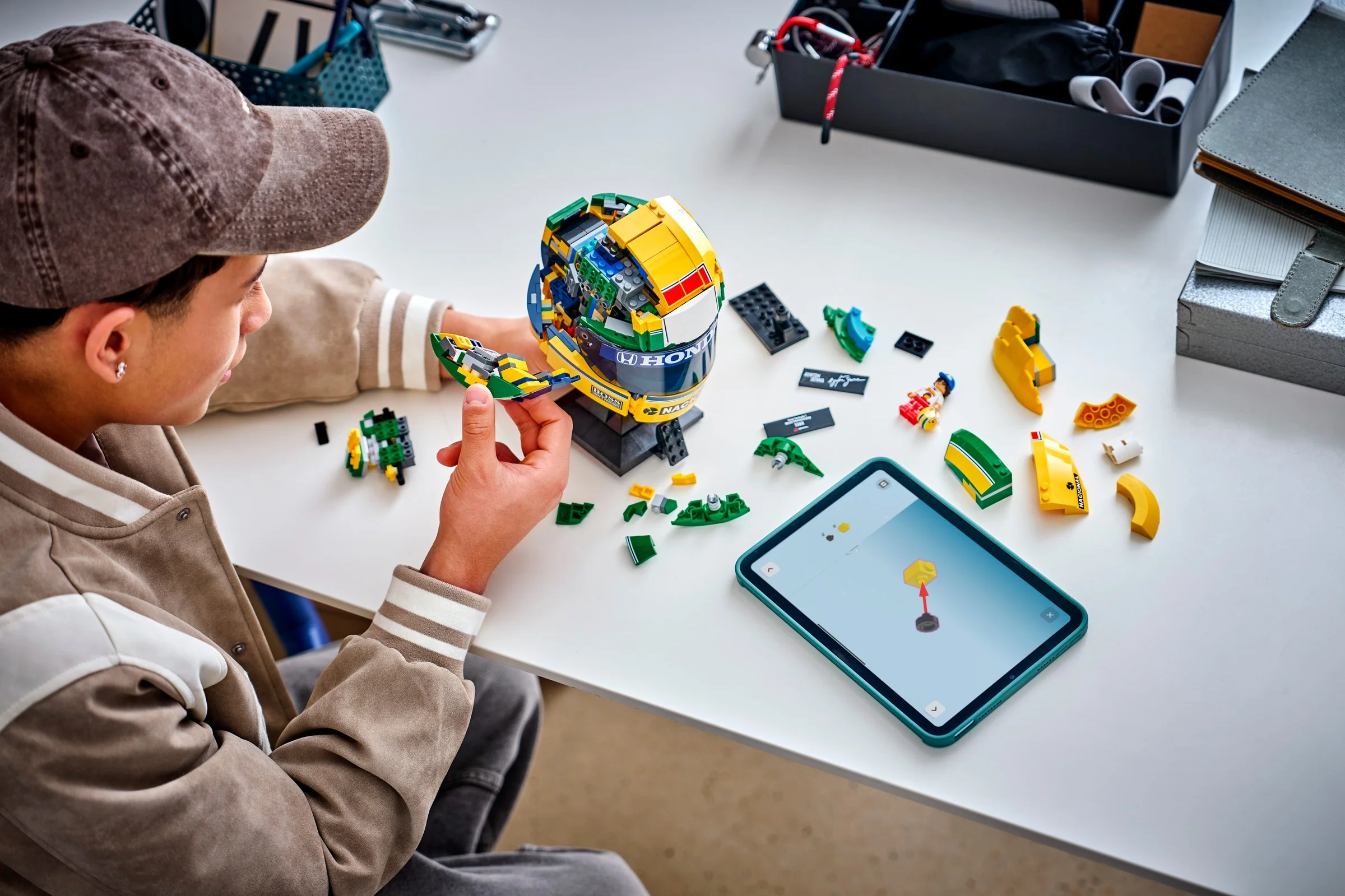 LEGO 43024