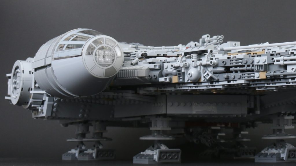 Viitorul navei Millennium Falcon în universul LEGO: Între retragerea modelului 75192 și zvonurile unei lansări colosale în 2027