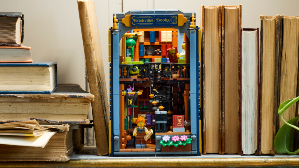 LEGO lansează 11379 Bookstore: Book Nook, un omagiu spectaculos adus marilor povești ale lumii