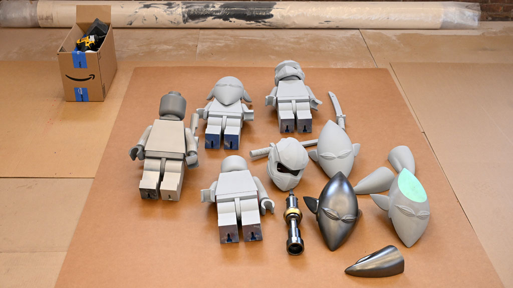 LEGO anunță o colaborare istorică cu artistul FUTURA pentru a 15-a aniversare LEGO Ninjago