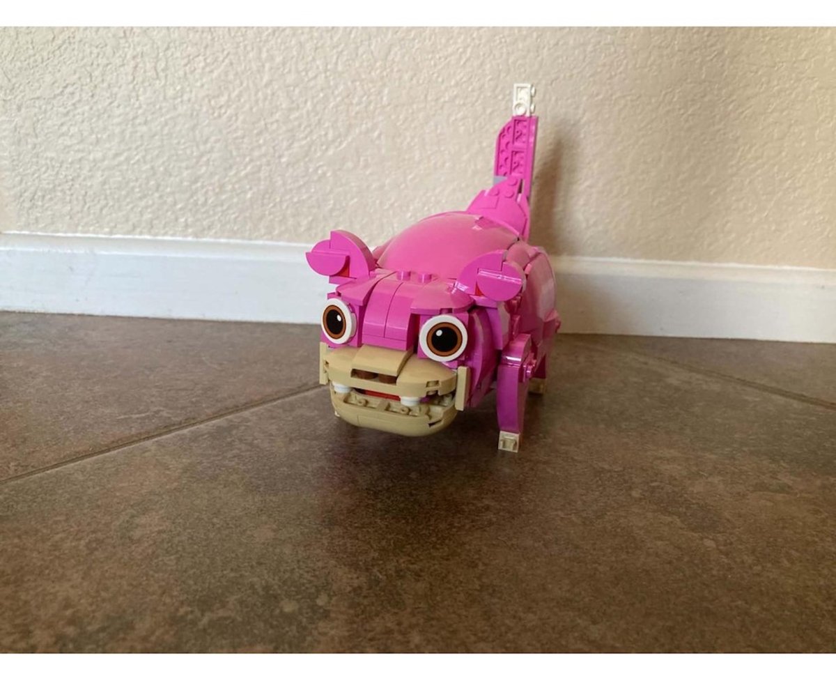 Detalii despre transformarea surprinzătoare a setului LEGO Disney Lotso într-un Pokémon Slowpoke