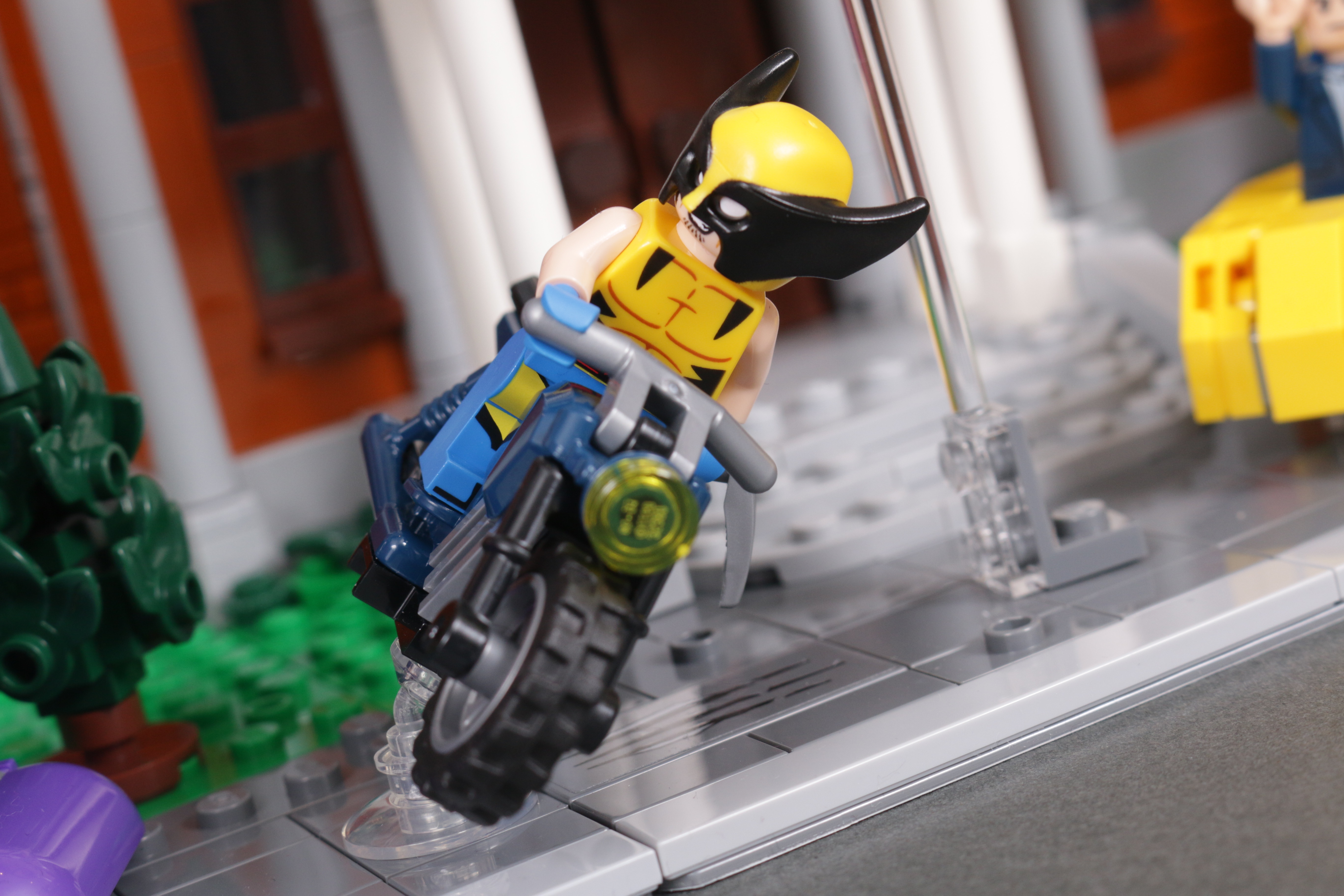 Atenție, colecționari: LEGO Marvel 76294 X-Men: The X-Mansion se retrage mai devreme decât se anticipa
