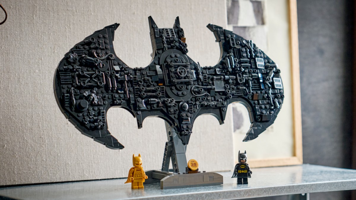 Promoție LEGO Batman Day 2026: Profită de punctele duble Insiders și de cadoul exclusiv Bruce Wayne