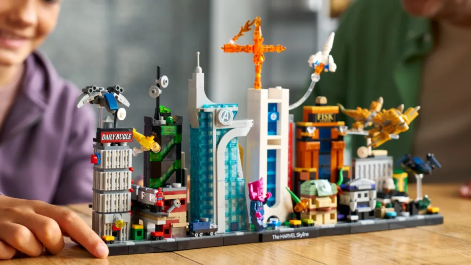LEGO anunță 67006 The Marvel Skyline: O călătorie epică prin metropola super-eroilor
